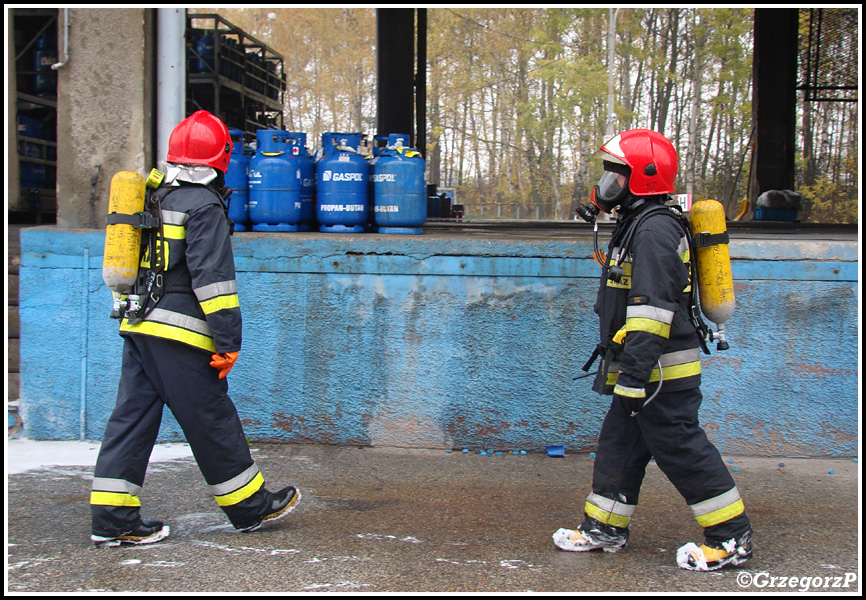 23.10.2012 - Nowy Targ, ul. Składowa - Wojewódzkie manewry w zakładzie GASPOL