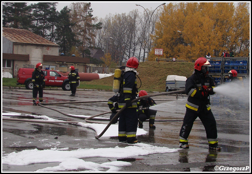 23.10.2012 - Nowy Targ, ul. SkÅ‚adowa - WojewÃ³dzkie manewry w zakÅ‚adzie GASPOL