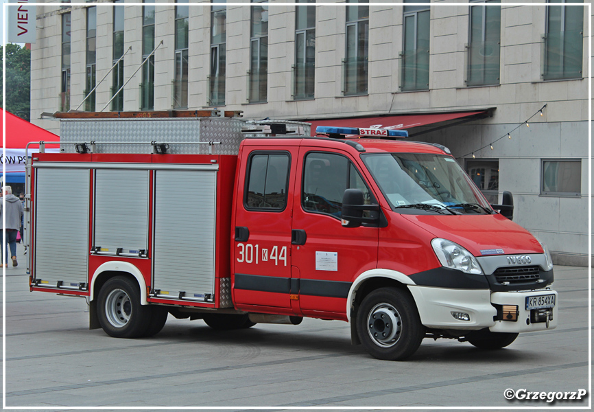 301[K]44 - SLRt Iveco Daily 70C17/Wawrzaszek - JRG 1 Kraków*