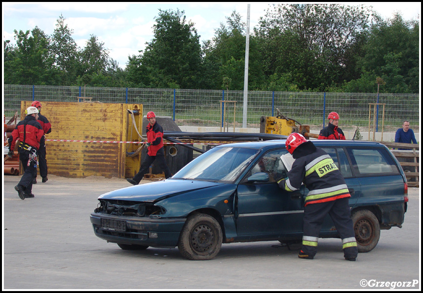 12.06.2013 - Edura - Pokaz ratownictwa