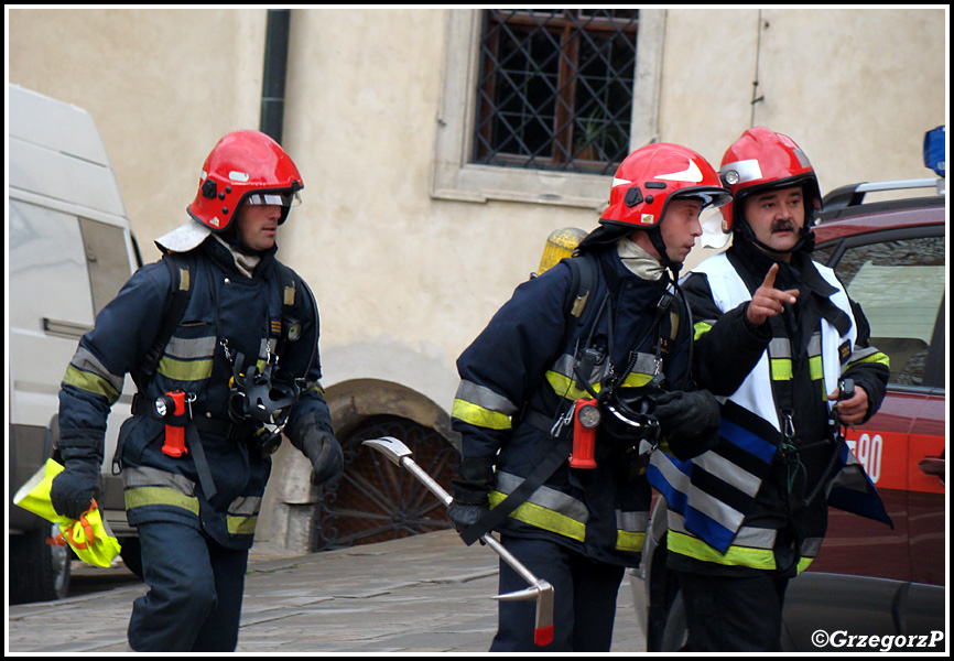26.09.2013 - KrakÃ³w, Opactwo BenedyktynÃ³w w TyÅ„cu - Manewry taktyczno- bojowe