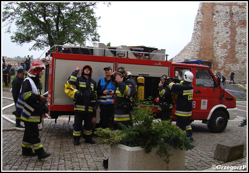 26.09.2013 - KrakÃ³w, Opactwo BenedyktynÃ³w w TyÅ„cu - Manewry taktyczno- bojowe