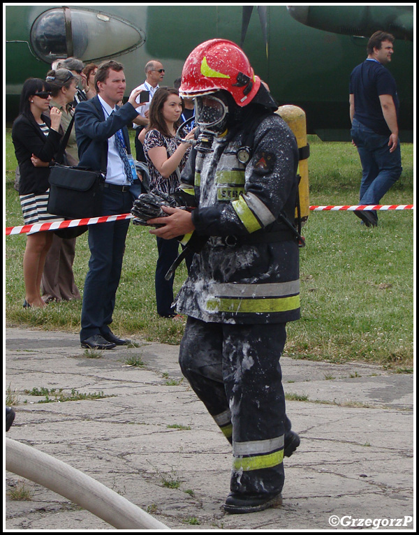 13.06.2014 - KrakÃ³w, Muzeum Lotnictwa Polskiego - Mistrzostwa w Ratownictwie Medycznym KrakÃ³w 2014, zdarzenie masowe