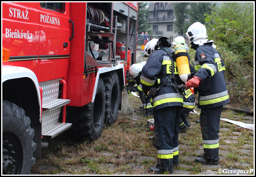 9.10.2015 - Zawoja, DW ''Górnik'' - Ćwiczenia ''UCHODŹCA 2015''