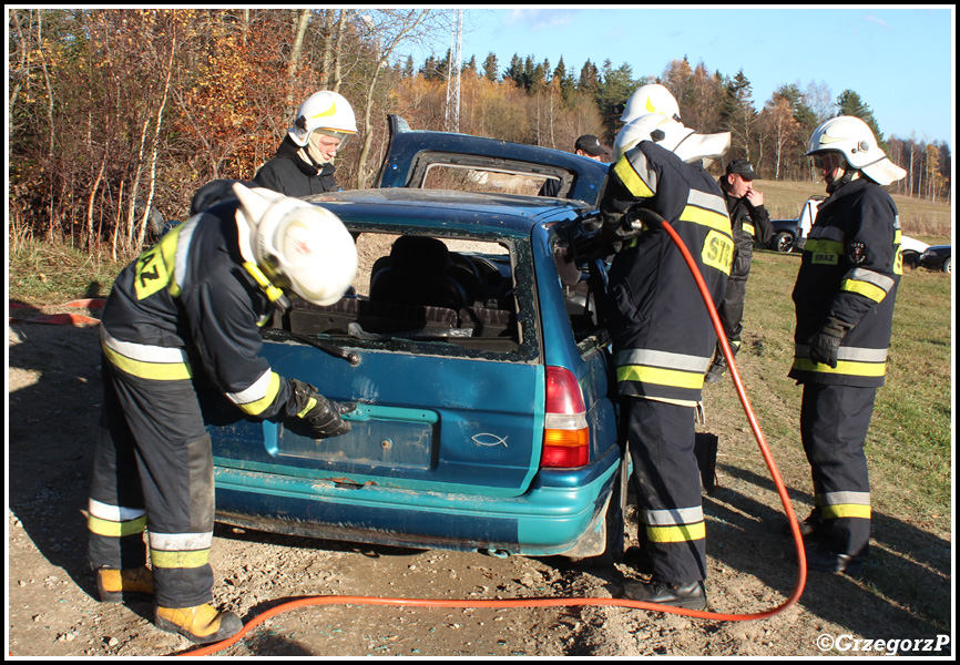 8.11.2015 - Podsarnie - Gminne manewry taktyczno- bojowe ''BESKID 2015''