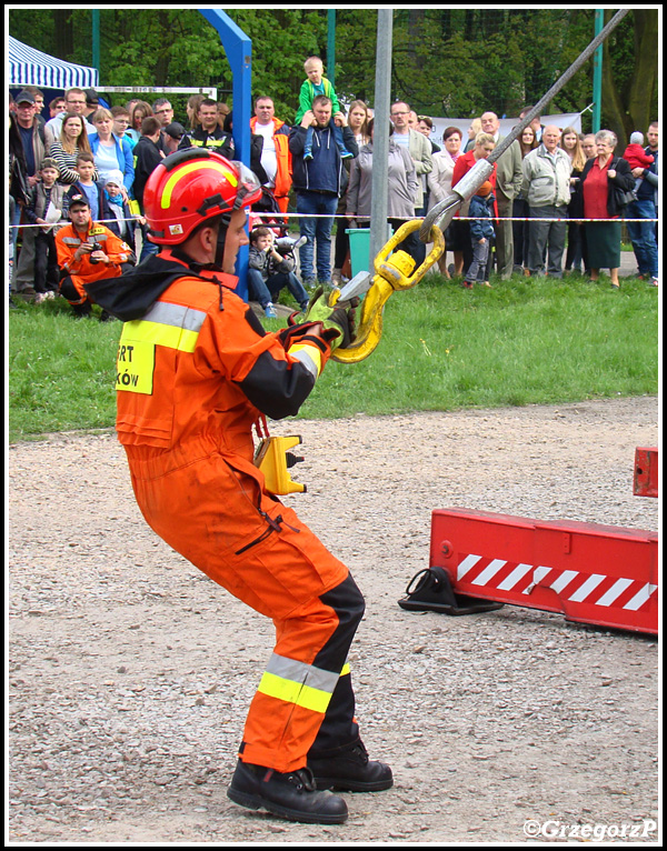 3.05.2016 - Skawina, Park Miejski - ''SGRT Kraków 2'' prezentuje SCRd Rotator