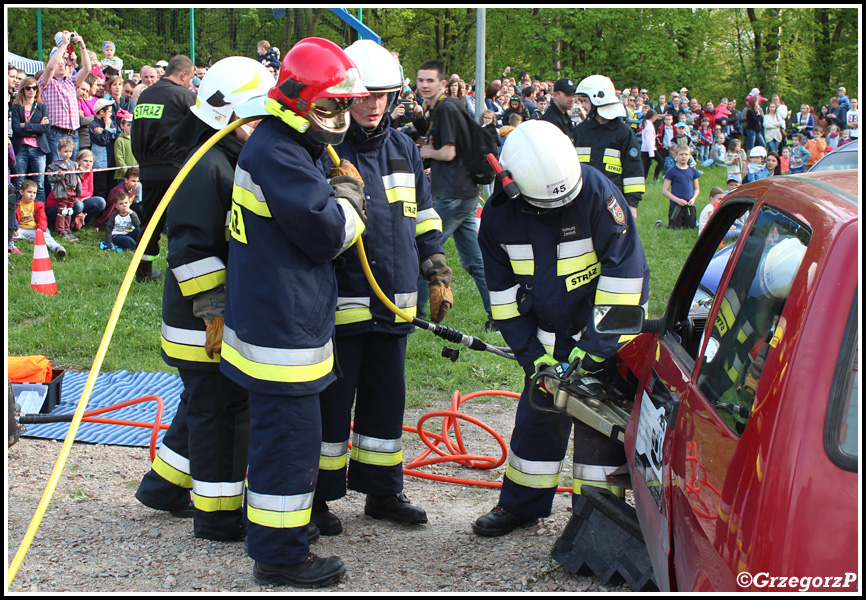 3.05.2016 - Skawina, Park Miejski - Symulacja wypadku mnogiego