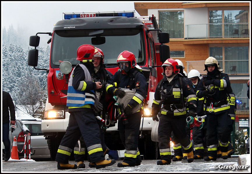7.11.2016 - Zakopane, ul. Balzera, hotel Nosalowy DwÃ³r - Manewry KSRG powiatu tatrzaÅ„skiego