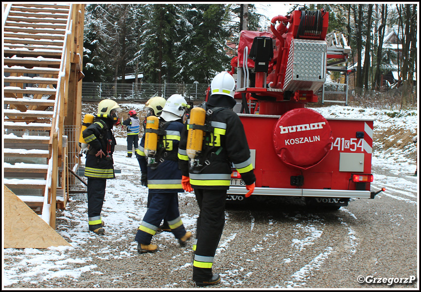 7.11.2016 - Zakopane, ul. Balzera, hotel Nosalowy DwÃ³r - Manewry KSRG powiatu tatrzaÅ„skiego