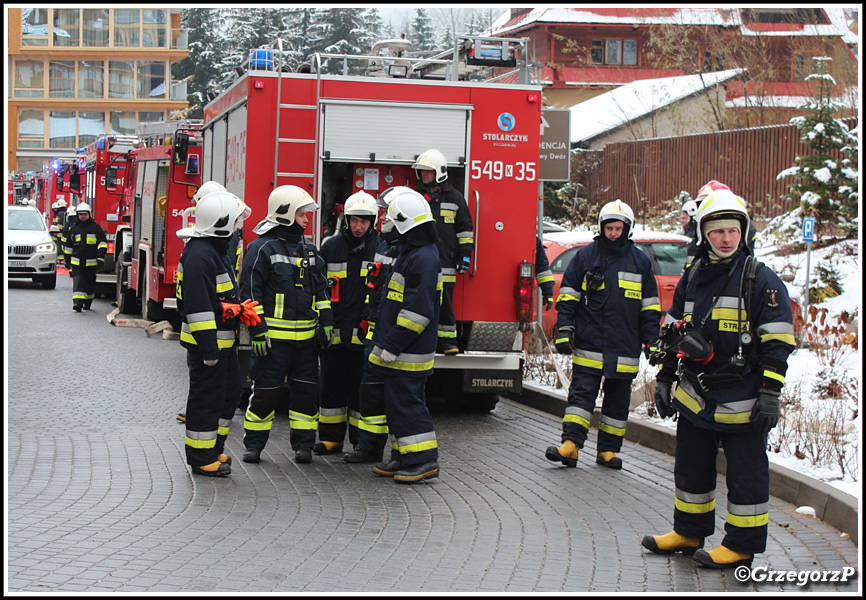 7.11.2016 - Zakopane, ul. Balzera, hotel Nosalowy DwÃ³r - Manewry KSRG powiatu tatrzaÅ„skiego