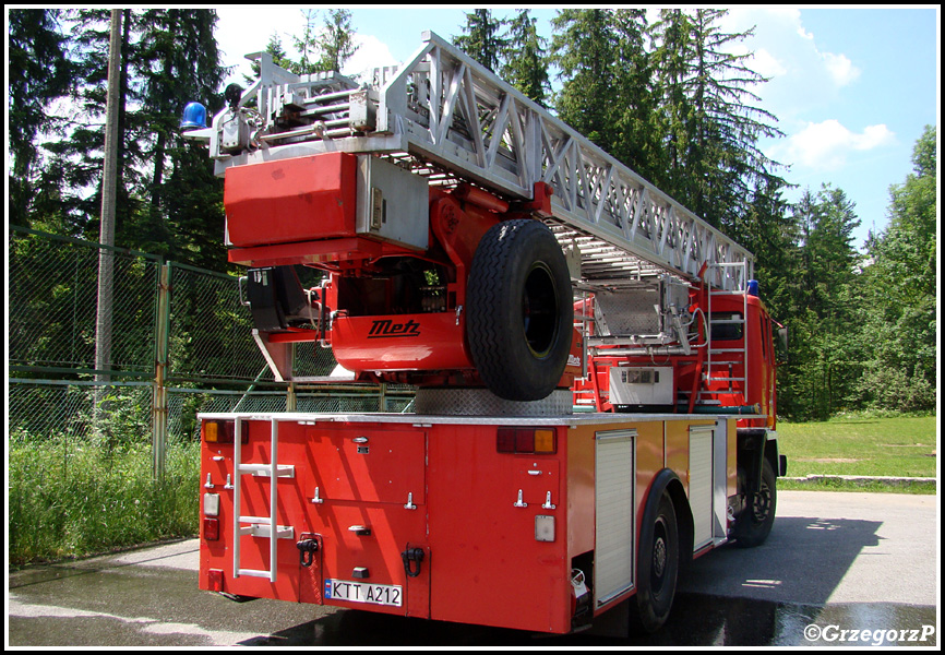549[K]23 - SCD 37 Jelcz 420/Metz - OSP BiaÅ‚y Dunajec*