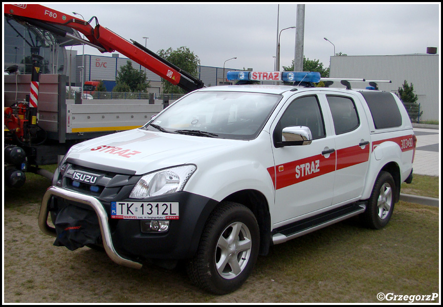 303[T]90 - SLRr Isuzu D-Max - JRG 3 Kielce