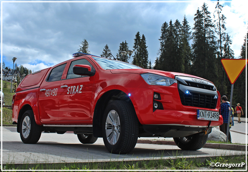 491[K]90 - SLRr Isuzu D-Max - JRG Nowy Targ