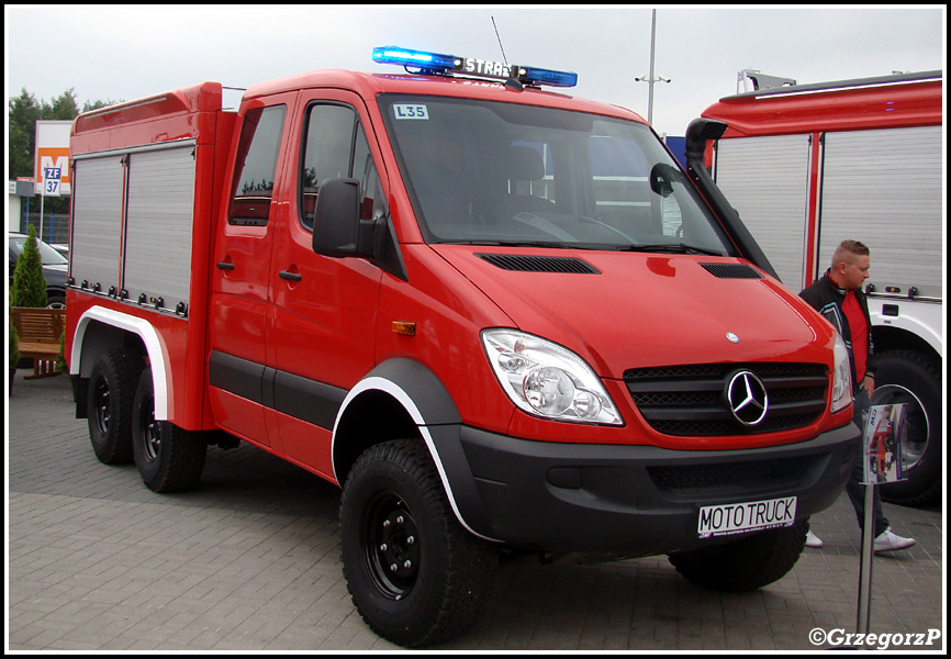 GLBA Mercedes Benz Sprinter/Moto Truck - Pojazd demonstracyjny