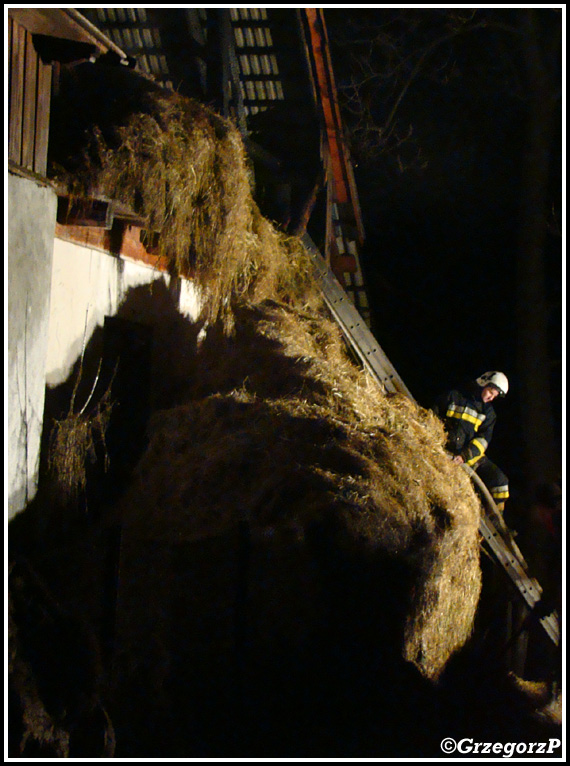 4.12.2011 - ChochoÅ‚Ã³w - PoÅ¼ar drewnianych zabudowaÅ„