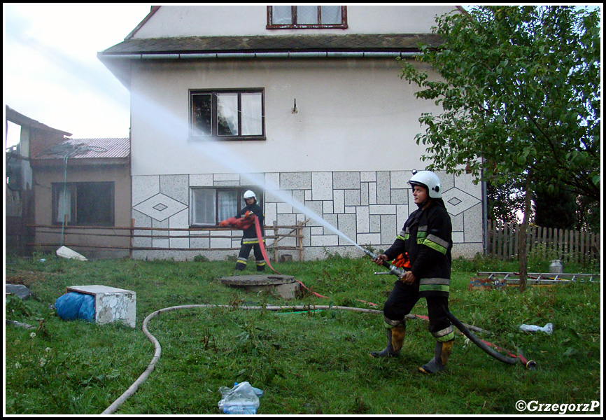 11.07.2012 - Spytkowice - PoÅ¼ar stodoÅ‚y