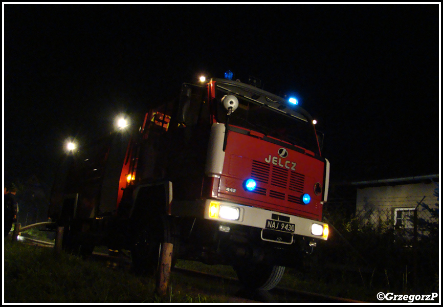 6.09.2009 - Skawa - PoÅ¼ar stodoÅ‚y