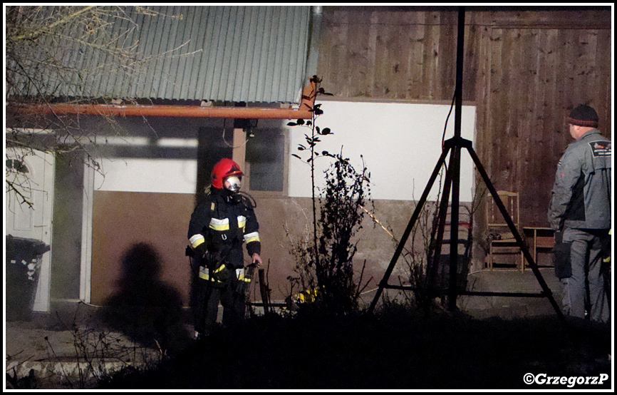 24.11.2010r. - Rabka, Zabornia - PoÅ¼ar budynku mieszkalnego