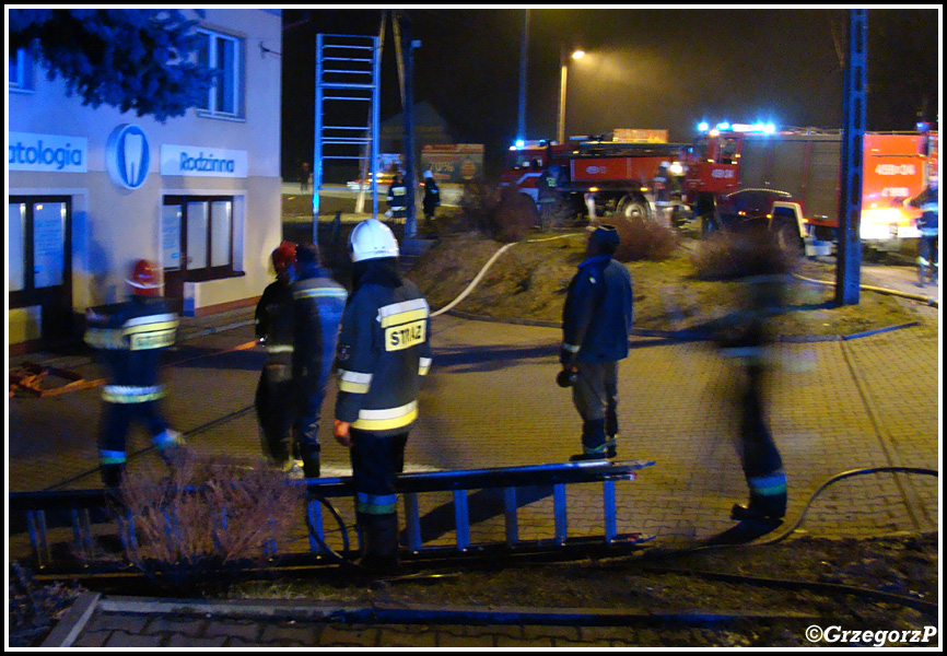 9.03.2013 - Mszana Dolna, ul. Orkana - Pożar poddasza