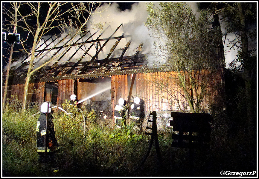 4.10.2009 - Rabka-  Zaryte - PoÅ¼ar zabudowaÅ„ gospodarczych