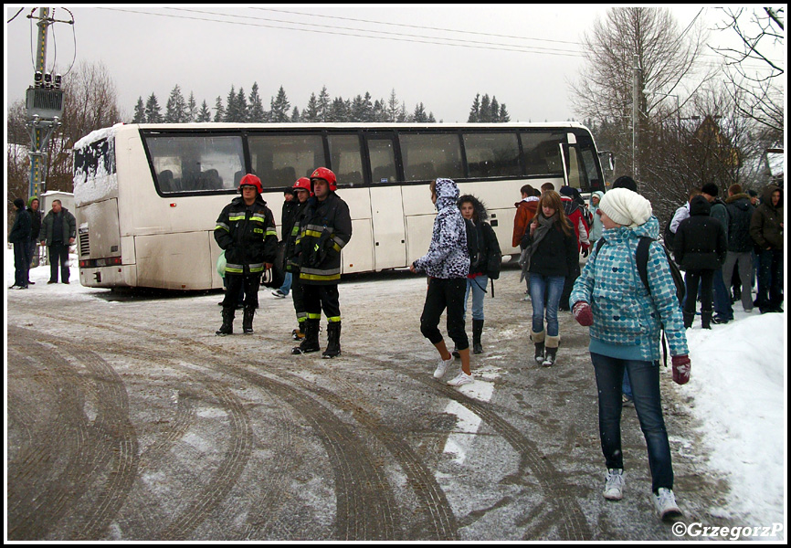 20.01.2011 - Poronin - Autokar poza drogÄ…