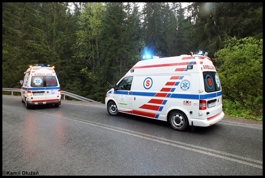 16.05.2012 - Zakopane, Brzeziny - zderzenie samochodu osobowego z autokarem