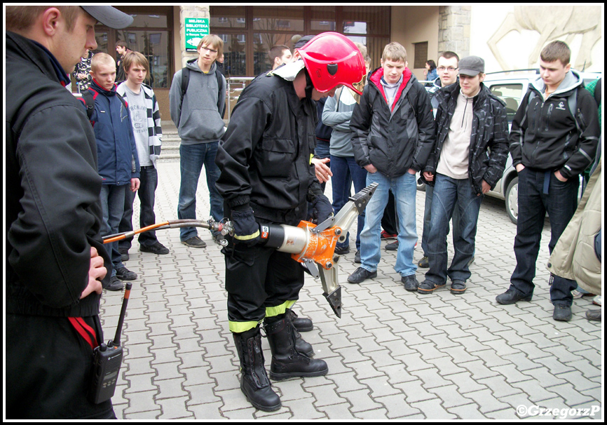23.03.2010 - Nowy Targ - Prezentacja sprzÄ™tu hydraulicznego Holmatro