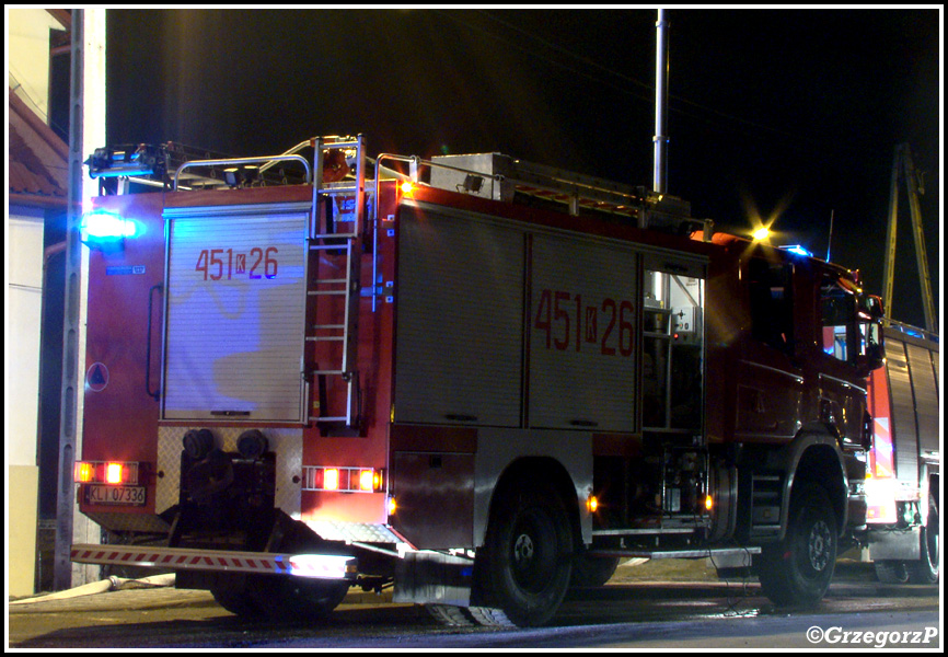 451[K]26 - GCBA 5/32 Scania P380/Wawrzaszek - JRG Limanowa*