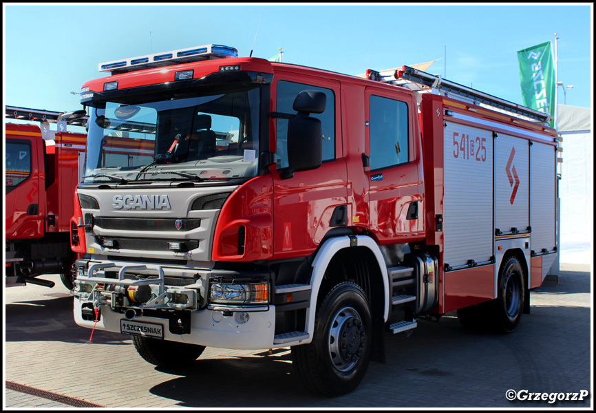 541[G]25 - GCBA 5/32 Scania P410/Szczęśniak - JRG Tczew