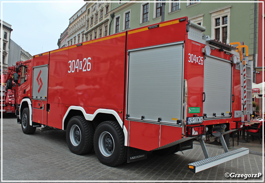 304[K]26 - GCBA 10/60 Scania P450/SzczÄ™Å›niak - JRG 4 KrakÃ³w