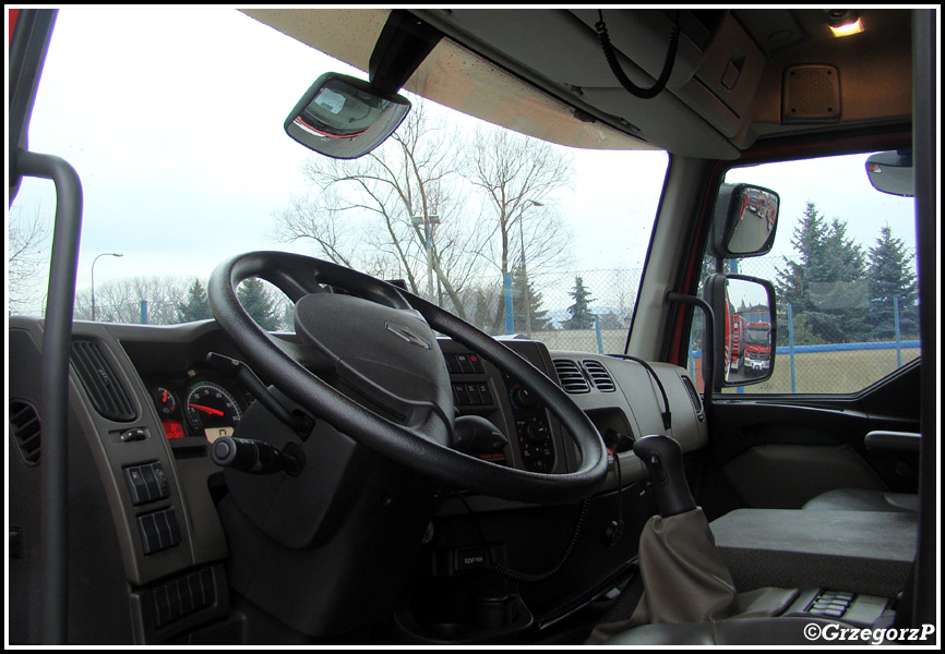 305[K]71 - SCKn Renault Kerax 410.35/ISS Wawrzaszek - JRG 5 KrakÃ³w