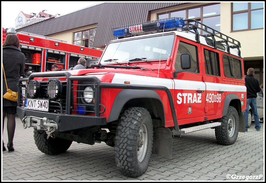 490[K]98 - SLDÅ‚ Land Rover Defender 110 - KP PSP Nowy Targ*