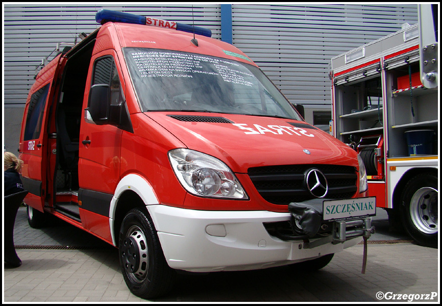 SLDÅ‚ Mercedes Benz Sprinter 519 CDI/SzczÄ™Å›niak - Pojazd demonstracyjny