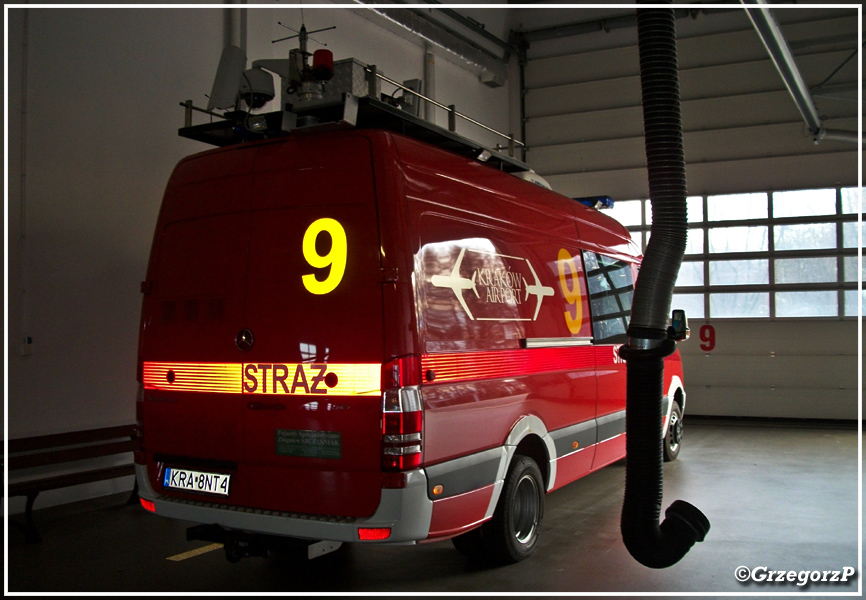 9 - SLDł Mercedes Benz Sprinter 515 CDI/Szczęśniak - LSRG Balice