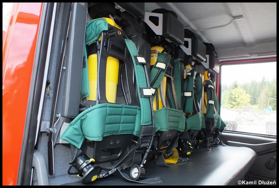 GBA 2,5/27 Iveco Eurocargo ML150E28 WS/ PS SzczÄ™Å›niak