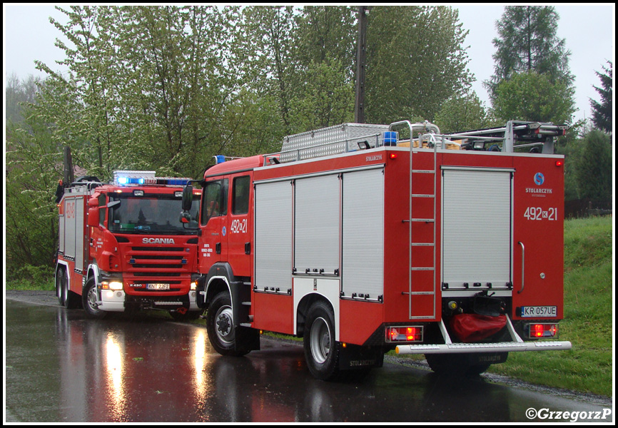 15.05.2014 - Rdzawka - Drzewo na słupie energetycznym