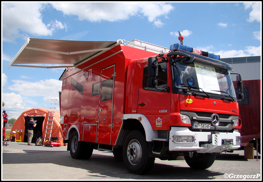 361[M]71 - SRw Mercedes Benz Atego 1329AF/Bocar - JRG 1 Płock