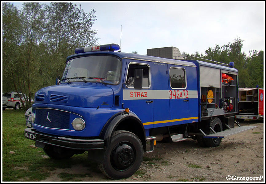 342[K]73 - SRw Mercedes Benz 911/Wackenhut - JRG 2 Nowy Sącz*