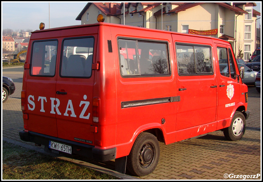 569[K]36 - SLBus Mercedes Benz 210 - OSP Niepołomice*