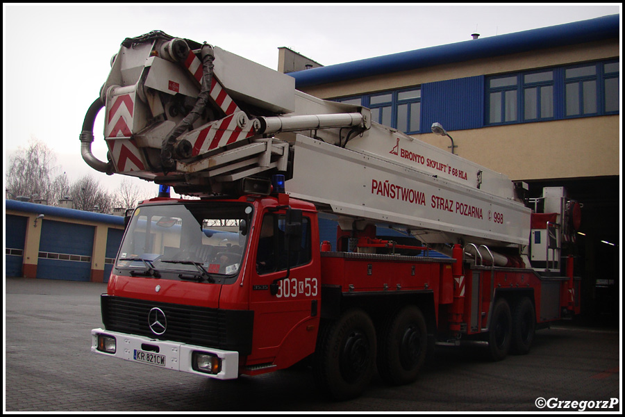 303[K]53 - SCH 68 Mercedes Benz 3535/Bronto Skylift - JRG 3 Kraków