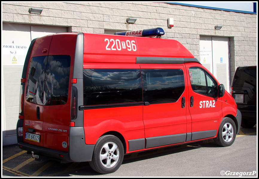 220[T]96 - SLBus Opel Vivaro 2.5 DTI - KW PSP Kielce