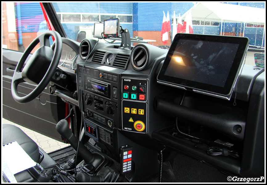 361[K]61 - SLRchem Land Rover Defender 110/Egeria/Frank-Cars - JRG 1 TarnÃ³w