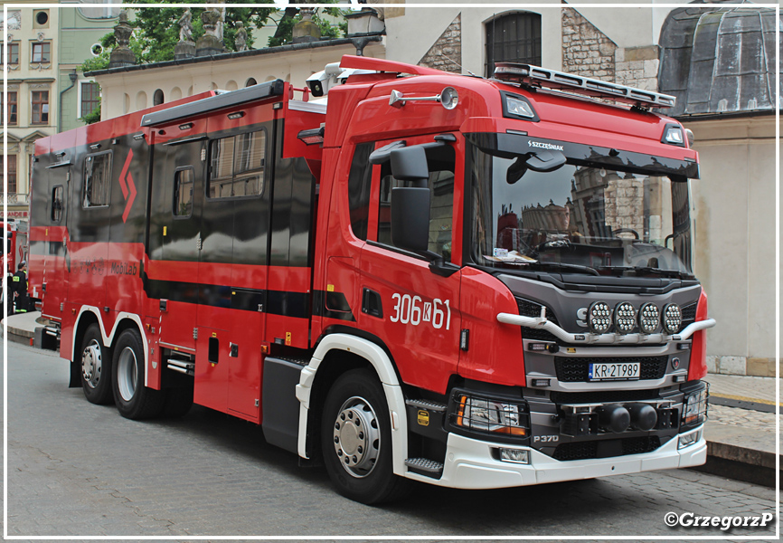 306[K]61 - SCRchem Scania P370/SzczÄ™Å›niak - JRG 6 KrakÃ³w