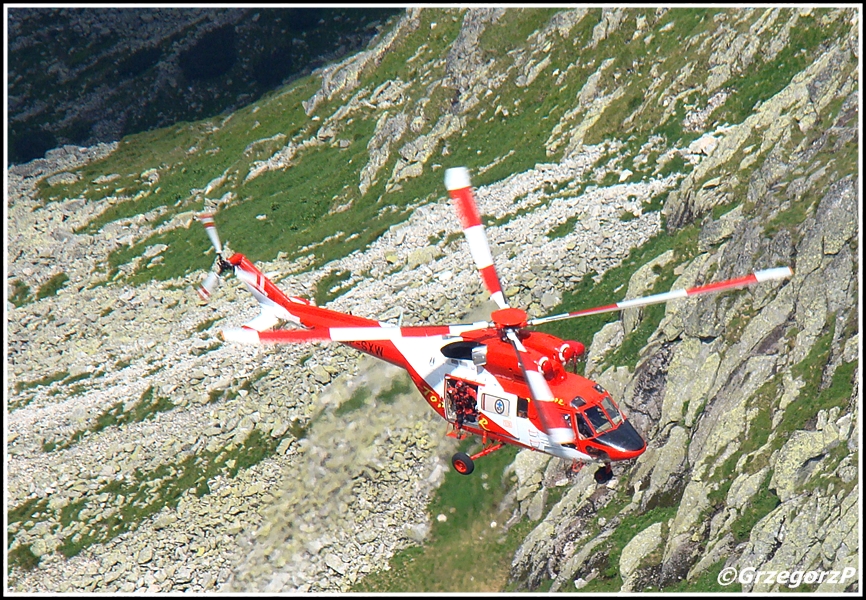 SP-SXW - PZL W-3WA SokÃ³Å‚ - TOPR