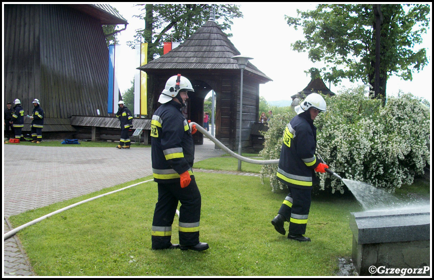 12.06.2011 - Spytkowice, koÅ›ciÃ³Å‚ - Manewry KSRG