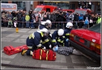 12.01.2014 - KrakÃ³w, Bonarka - Pokaz ratownictwa technicznego podczas I MZOSP i WOÅšP