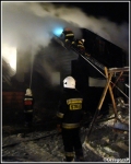 12.12.2012 - PieniÄ…Å¼kowice - PoÅ¼ar drewnianych zabudowaÅ„