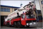 303[K]53 - SCH 68 Mercedes Benz 3535/Bronto Skylift - JRG 3 KrakÃ³w